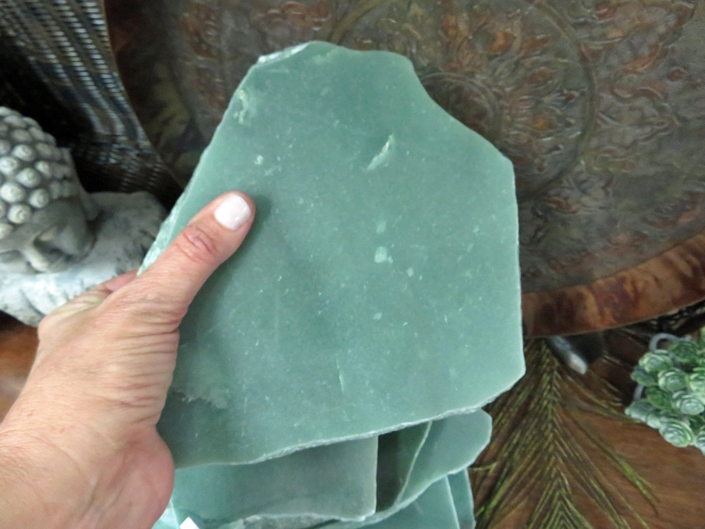 green quartz platter being held