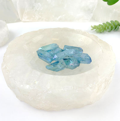Crystal Quartz Display Bowl with crystals in it