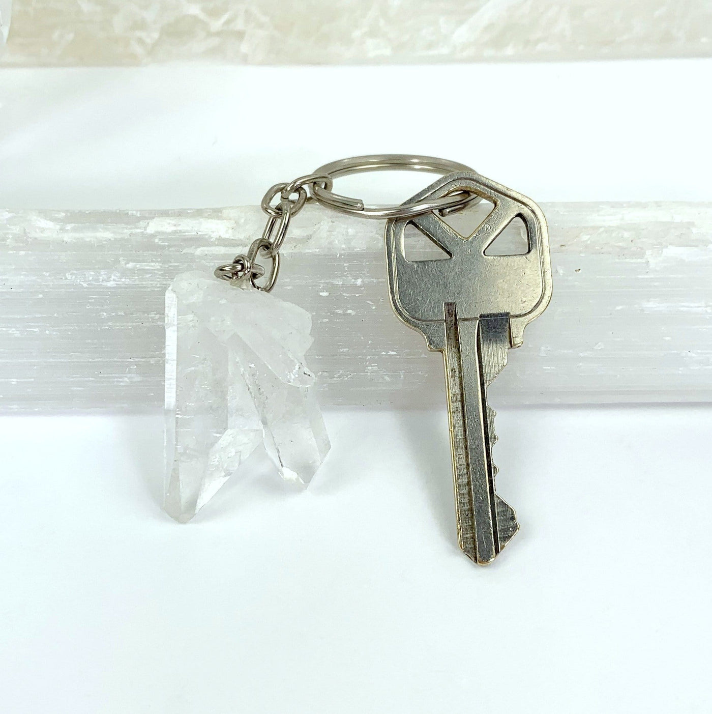 1 Twin Crystal Point Keychain with key on ring