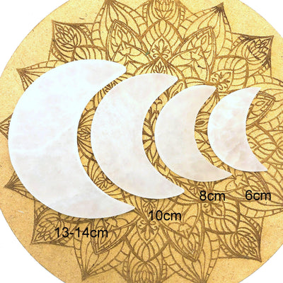 multiple moon slices in different sizes. available in 6cm, 8cm, 10cm, 13-14cm.