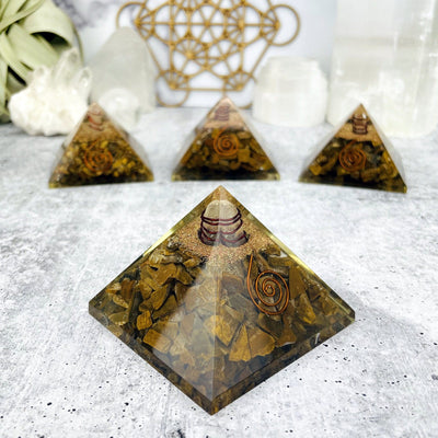 Orgone Pyramid - Tigers Eye Chips Reiki Metaphysical Wire Wrapping Pyramid- (RK17-31)