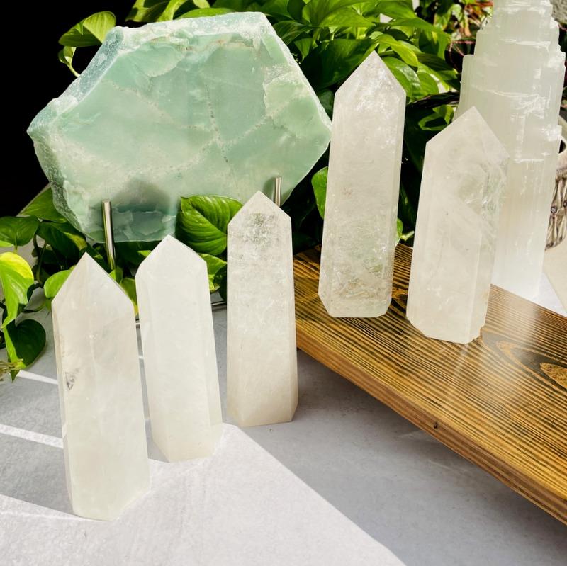multiple crystal quartz towers showing different sizes 