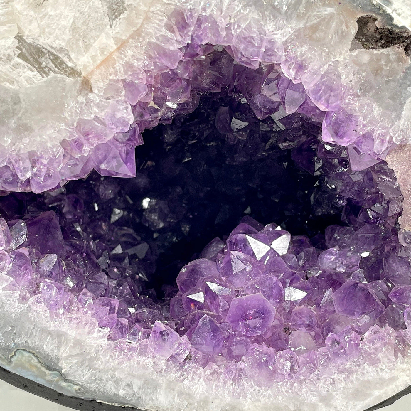 close up of front of amethyst cave geode for details