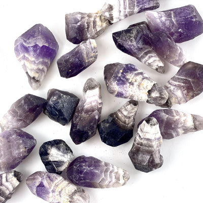 chevron amethyst assorted points on a white background.