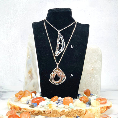 Display of the You Choose Agate Druzy Slice Pendant with Electroplated Gold Edge