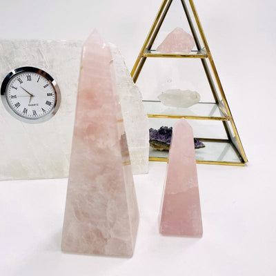 rose quartz obelisk set as home decor 