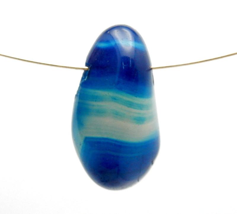 Drilled Tumbled Stone Dark Blue Agate Bead hanging in wire shows as a necklace on white background.