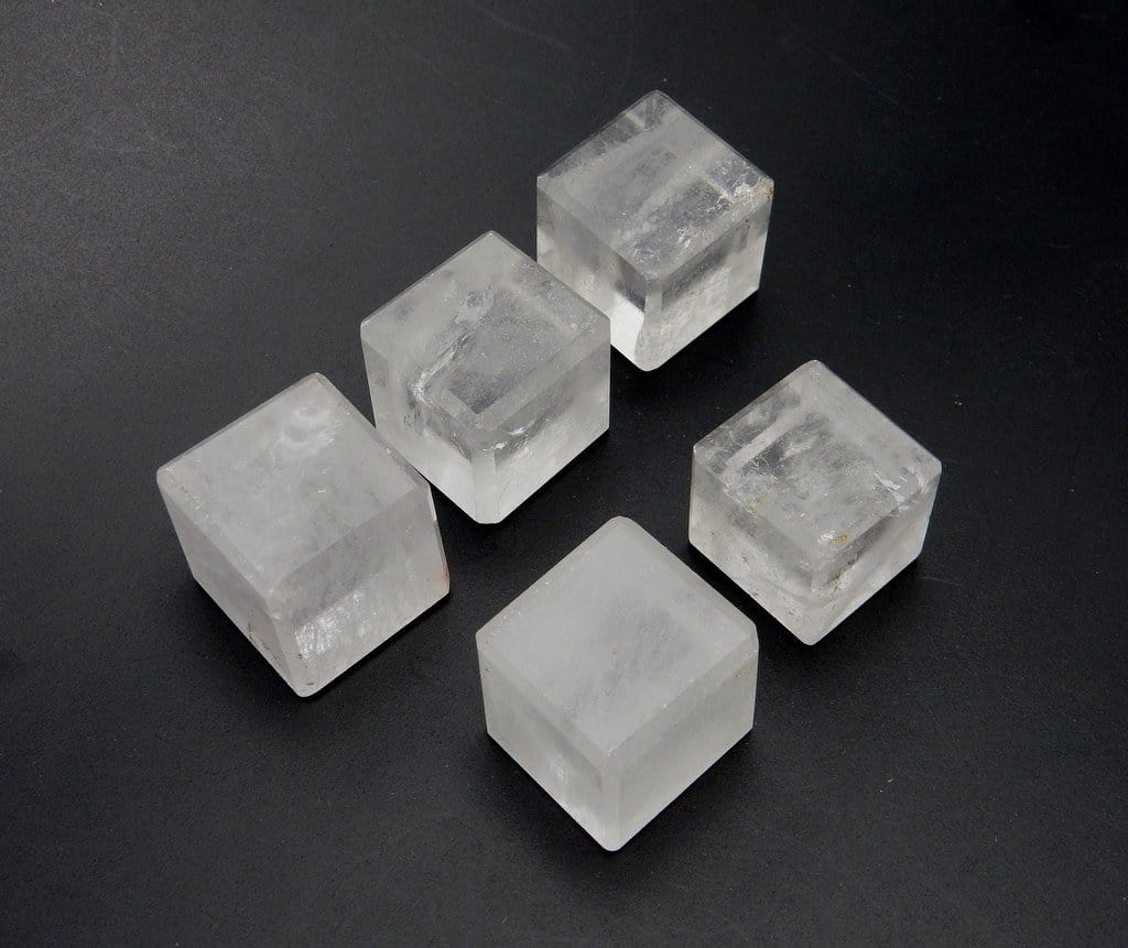 crystal cubes side view