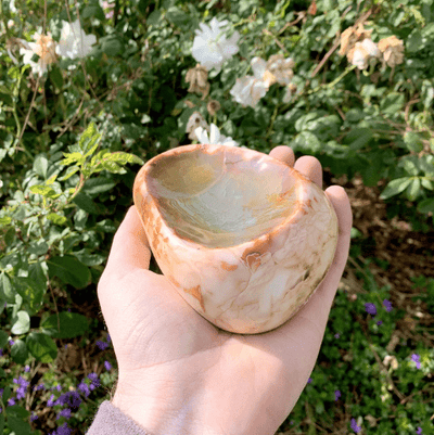 light carnelian bowl in hand for size reference 