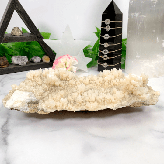 calcite cluster displayed at a different angle to show the thickness 