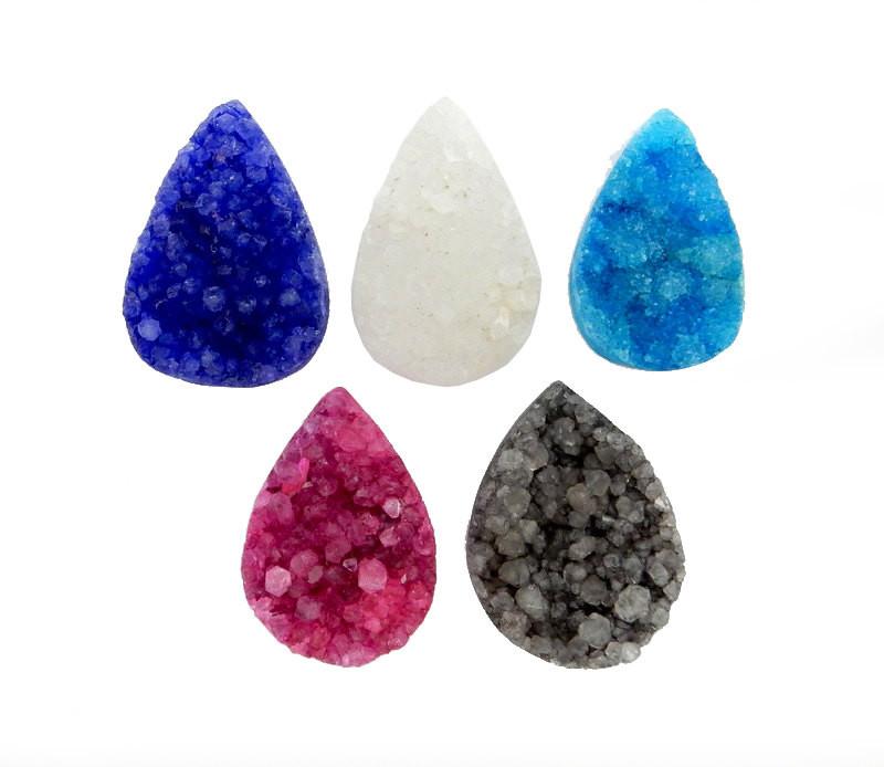 multiple Large Teardrop Druzy Beads show they come in purple white blue pink and black