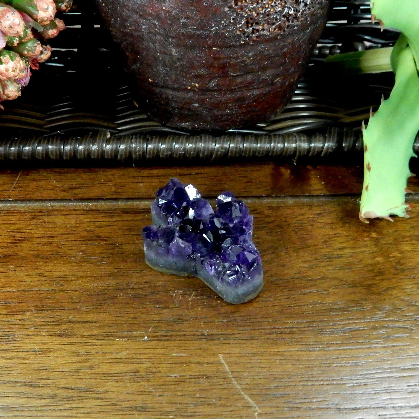 cabochon made out of amethyst 