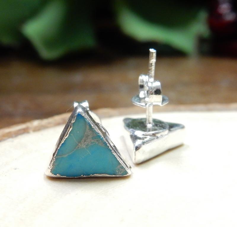 Gemstone Triangle Shaped Stud Earrings in blue howlite and silver electroplate showing backside