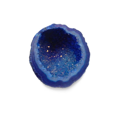 up close shot of dyed geode half in blue on white background