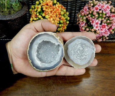 Products Natural Geode Box  - open in a hand