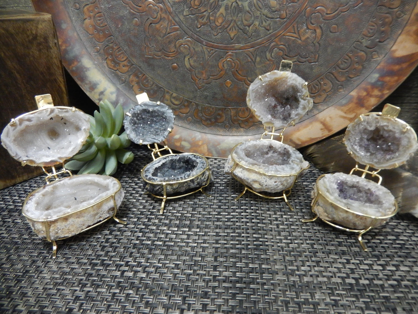 4 Geode Box Ring Holder with decorations in the background'
