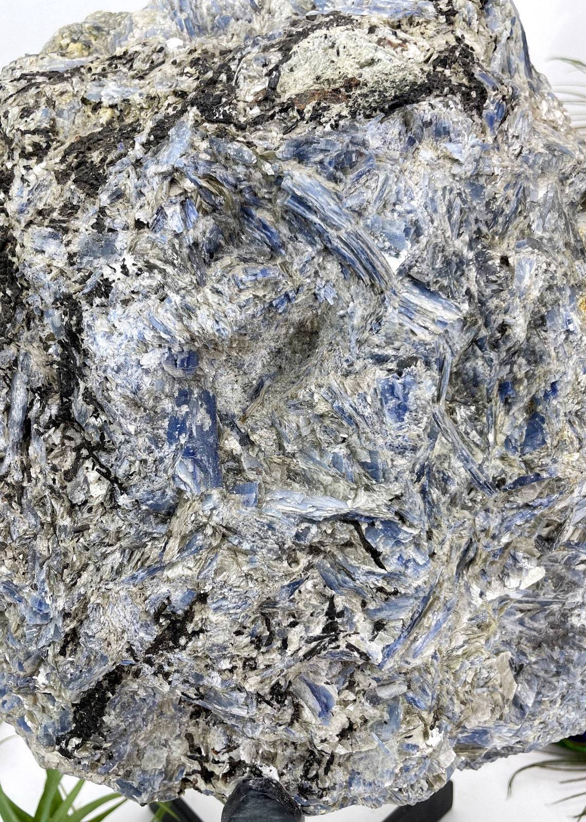 up close shot of Large Blue Kyanite on Metal Stand