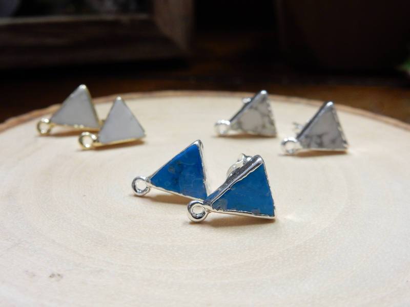 3 pairs of Howlite Triangle Stud Earrings with Hoop, 3 set one a table for size and color reference
