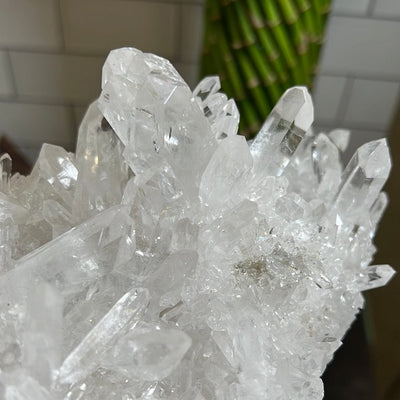 Close up of crystal quartz clusters on this piece.