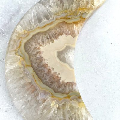 Close up of pattern on Agate Druzy Moon (DOOAK-S35-64).