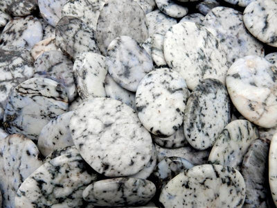 pile of jasper worry stones